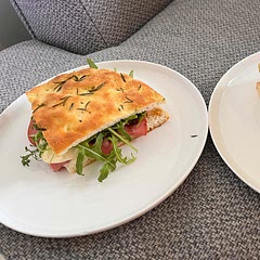 Great recipe, super easy. I was surprised to find at the end of the recipe that it is a double batch but I’ll just freeze one. Worked wonderfully for sandwiches!