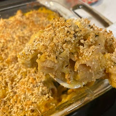Rating 7/10 

Roasted the squash. Would make again but add fresh sage. I didn’t have Gruyère so I used cheddar. It would taste good if I added roasted garlic cloves to the butternut squash before blending. I really like the  breadcrumb topping.