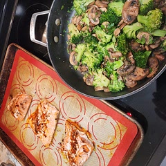 Bright garlic and savory mushrooms compliment the smokey salmon perfectly