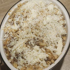 Loved it reminded me of mac and cheese with ground meet just white cheese which the kids love.