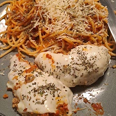 I put some fresh mozzarella on top. Very yummy!