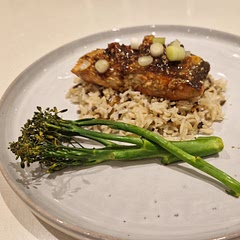 Not enough sauce if done accordingly to ingredients instruction 