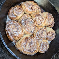 Probably the best cinnamon rolls I've had 😋