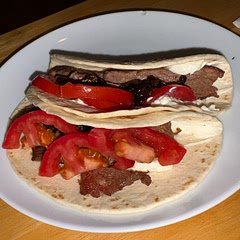 Such a basic pic. Full of flavor. Hard to discern but the darkest bits are the balsamic onions and we chose street taco sized flour tortillas rather than corn. I added tomatoes because I have a soul. And there is nothing in this world that can’t be improved by the addition of a fresh sliced Roma tomato.😉