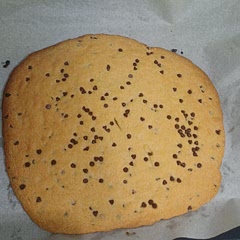 really amazing. i made one large cookie and then sliced it into pieces as i was running low on timr. it came really good and i will definitly makr again