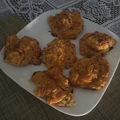 Came out good. Comes out crispy on the outside and moist inside. I'd recommend cooking it for longer to really achieve those results.