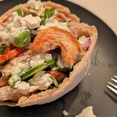 Delicious! Used woolies wholemeal pita pockets and they were great. We also added a few chilli flakes to the chicken while it was cooking. Really fresh and lots of flavours!! 