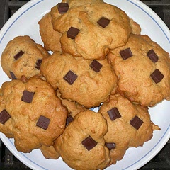 they’re good but something wasn’t working bc they ended up more like a fluffy scone
🤷‍♀️
