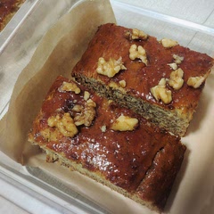 Very tasty, and quick ! My husband really like it.  He said is "dangerously good" 😊

I used half the sugar. Served it with caramelized maple walnuts. (To make caramelized maple walnuts, simply put 2-3 tablespoons of walnuts in a bowl, pour on 2-3 tablespoons of maple syrup and microwave for 1 minute) - following suggestion by Suki Asokamali.