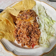My husband looooved it..ate 2 plates 🍽 I also copied the earlier guy that did lettuce and tortilla chips 😊 I added onion, and alot of my own spices..also, chose chunky salsa for the extra onions and peppers..