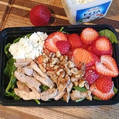 I don't like dried thyme and I didn't have any fresh, so I omitted it and used a vanilla date balsamic vinegar when the chicken was almost done cooking. As a whole the salad was amazing! And the vinaigrette was delicious! 10/10