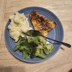 I used regular paprika and brown sugar to sweeten. I liked it, but wish there was more. I think I will add other seasonings next time.