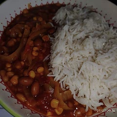 As my greens I added cabbage, as that's all I had in.
I added tomato puree, and a tablespoon of Old Bay lemon and herb seasoning, and half of a lemon instead of a full lemon.
Beans - borlotti and baked beans.
And an extra tablespoon of curry powder.

This could be switched up by changing the beans and the greens. Very adaptable !

Served with basmati rice, naan and some mango chutney.