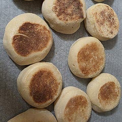 1st attempt at English muffins. Easy to follow recipe. Room temp around 74° so bulk fermentation took about 4 hours.