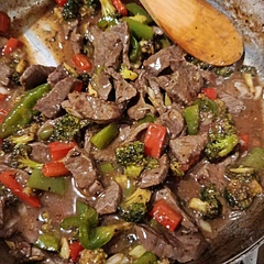 Too much broccoli can cause bloating on some people so I think lowering the amount of broccoli and adding other veggies or just replacing it altogether is a good option!