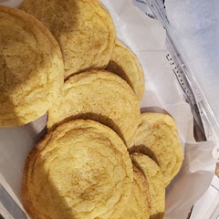 Easy and Soooooooo good. Made for my neighbors and work. Loved it! I did bigger ones.