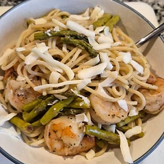 Wanted something creamier but the 1, 4, and 6 year olds liked this dish. (Minus the asparagus) Would do again probably only if desperate and lacking ingredients because it was great to use stuff on hand.