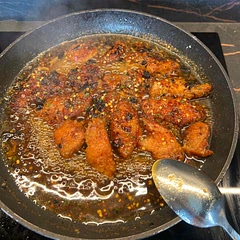First prep the sauce, then cook the chiken, a bit crazy instructions but not bad