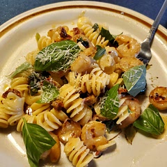 Second time came out much better. Near S-tier. Cooked the shrimp perfectly and used more garlic and sun-dried tomatoes than last time. Also prefer the Bite sized pasta so you can get a bite of everything.
