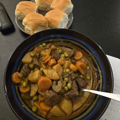 this was SO good. i added some celery as well. very easy to make and will be so good as leftovers. thank you!