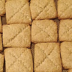 They took about 45 minutes start to finish. I may have cut some of them too small, but they are crunchy on the outside and soft on the inside. Not too sweet and go great with tea. 10/10