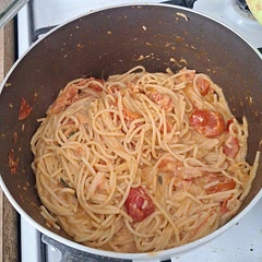 I used spaghetti and without chilli, it was better with Italian spice. Took longer tho. 