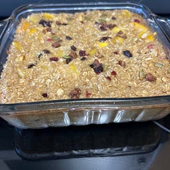 I do variations of this - sometimes with applesauce sometimes with banana. And always with different fruits, dried cranberries and dark chocolate chips. Great heated up for breaky.