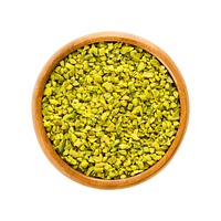 Chopped raw pistachio