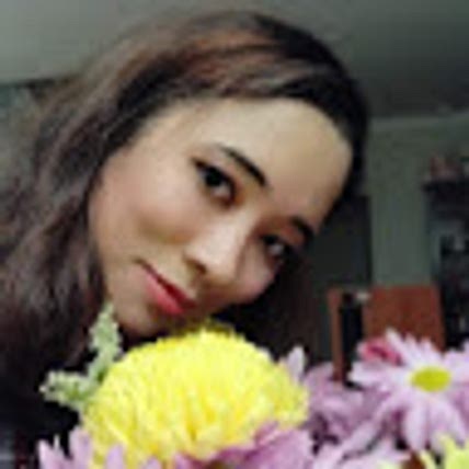 Yumi Sanchez Max