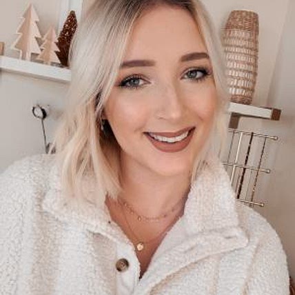Nayla Smith