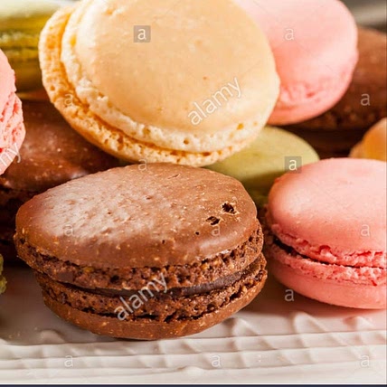 Weekend Dessert Club 