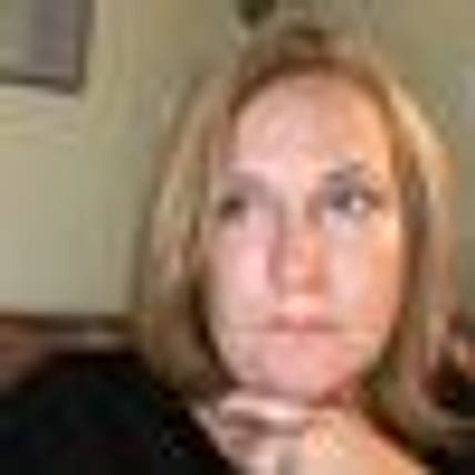 Deanne Kelly