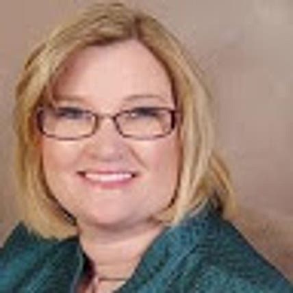 Carol Lawrence