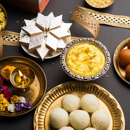 कुछ मीठा हो जाए