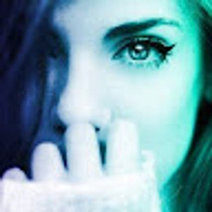 Tracey E