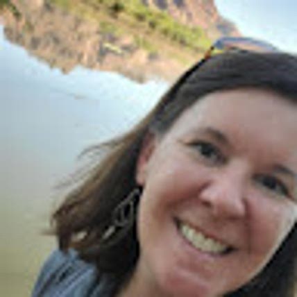 Stephanie MacD