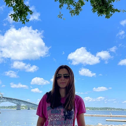 Georgiana Toma