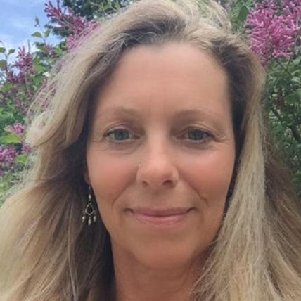 Renee Mollitt