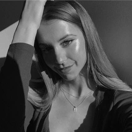 Sara T.