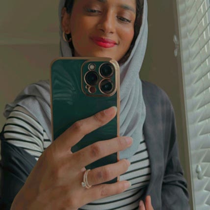 Yokomeshi.Hijabi