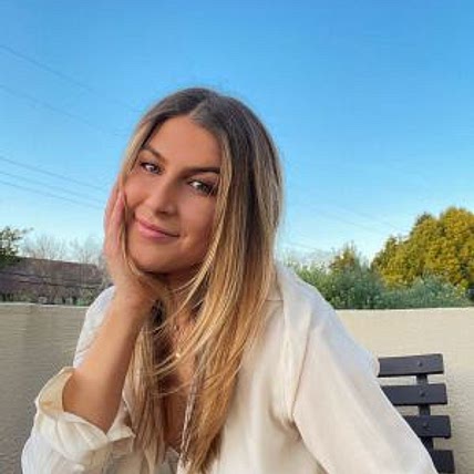 Zoe Barrie