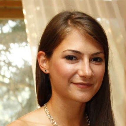 Alexandra Palos