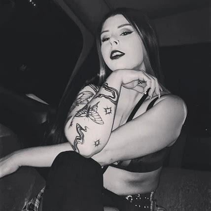 Jewele'a Schnabel