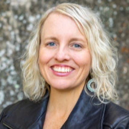 Lisa Tomsio