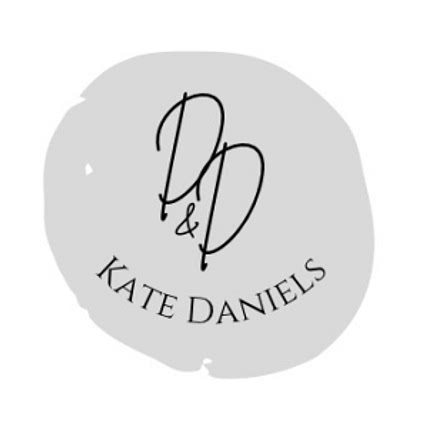 kate @dogs_anddonuts