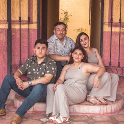 Verdin Family