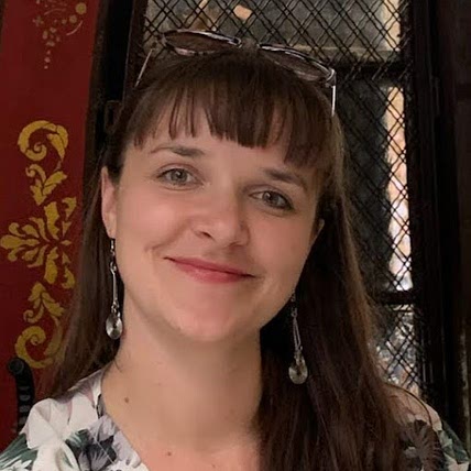 Elizabeth Falendysz