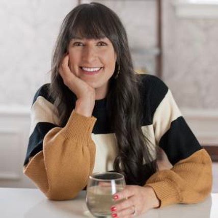 Liz Thomson