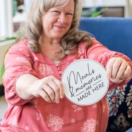 Mammymel Hogan