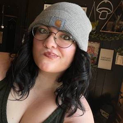 Tallie R